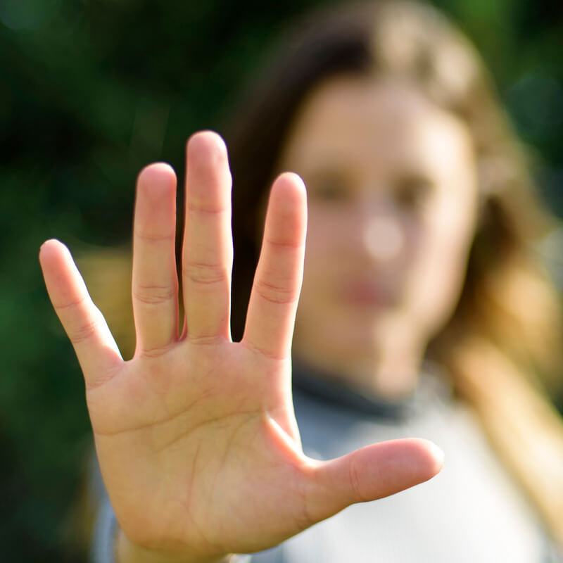 Bezinning op ongewenste intimiteiten op werkvloer hard nodig